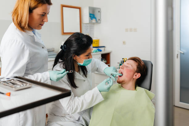 Best Cracked Tooth Emergency Dentist  in Barton Creek, TX